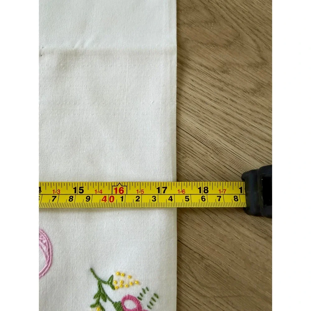 Vtg Hand Embroidered Floral Basket Pillowcase Pair White Lace Trim Cottagecore